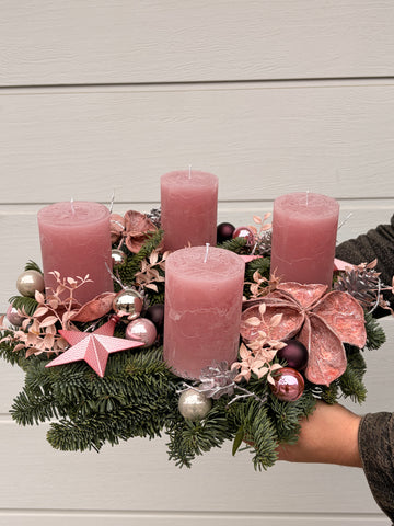 Adventskranz Rosa